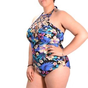 Big blow out sale everything $25 or under